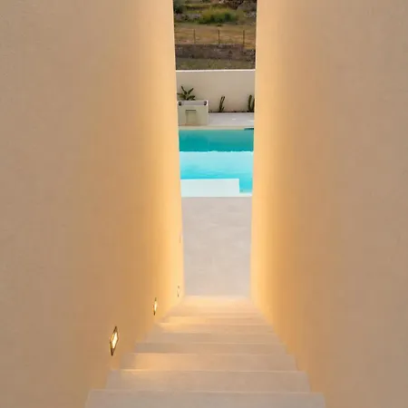 Cala Licudi -seaside Villa *
